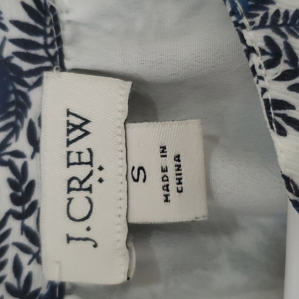 Blouse - Picture 2 of 3